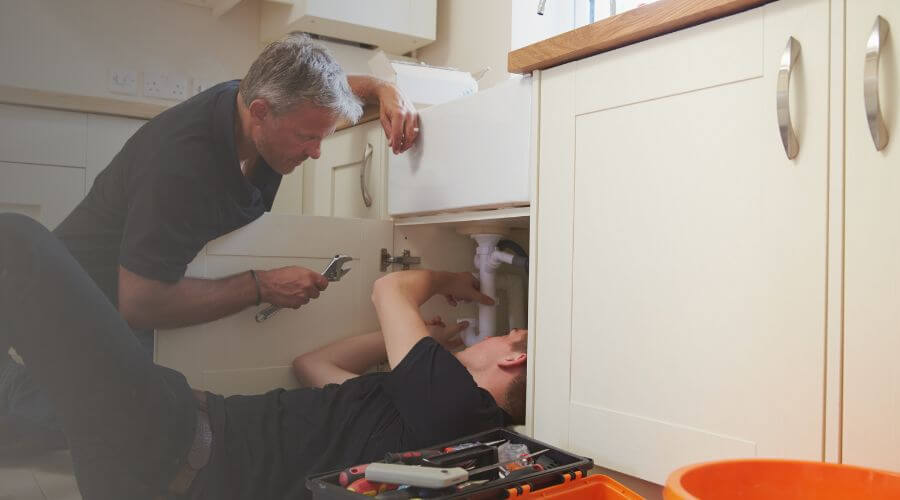 Professional burst pipe repair services in Mounds, IL